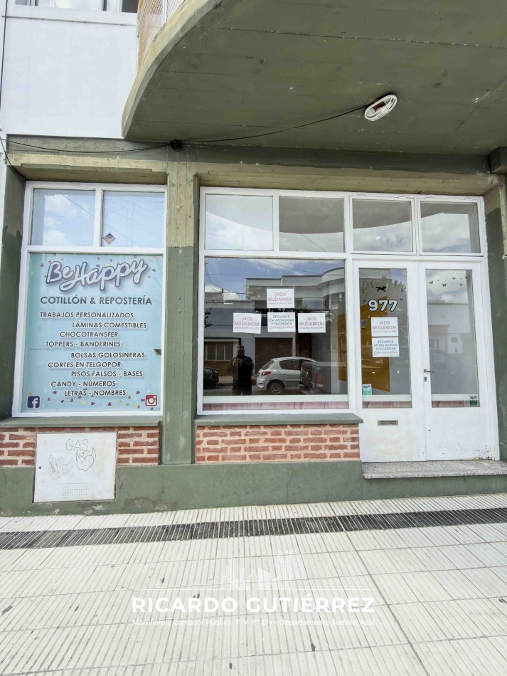 Amplio local en alquiler